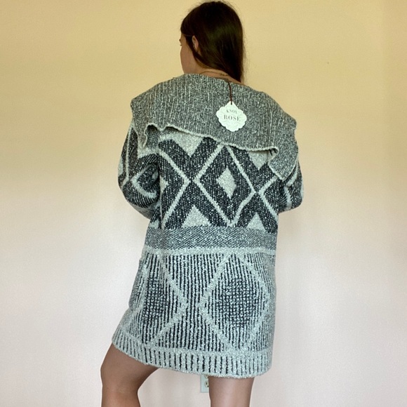 SOLD - Picture 5 of 6